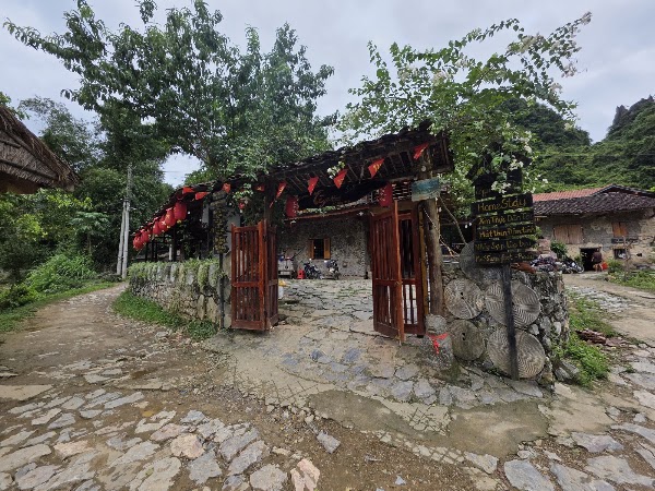 Làng đá cổ Khuổi ky 4