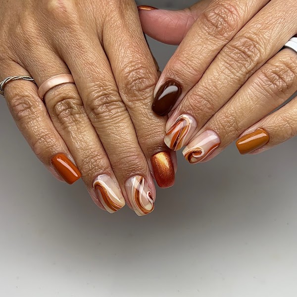 Fina Beauty Nails & Co. 4