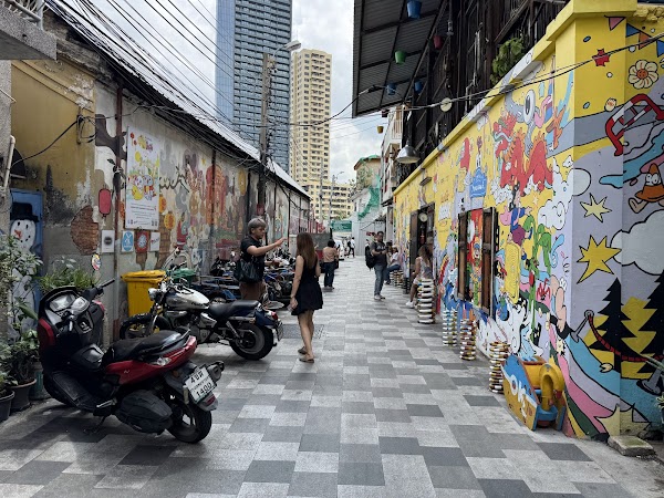 Talat Noi Street Art 5