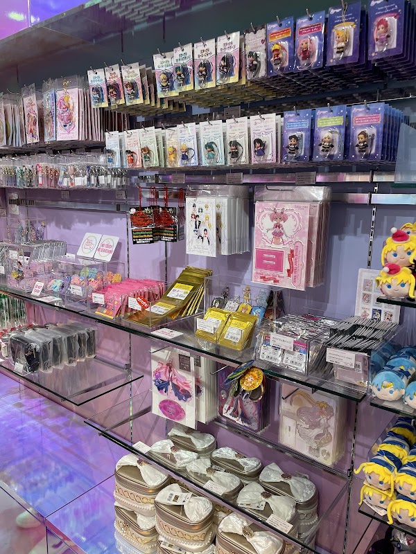 Sailor Moon store 2