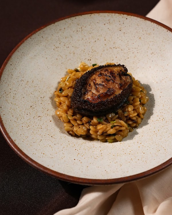 Liora Contemporary Dining | Clarke Quay 3