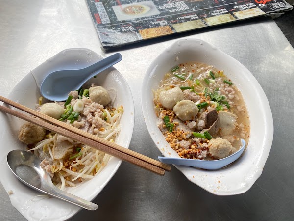 ก๋วยเตี๋ยว "แซว" 5