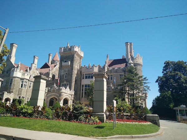 Casa Loma 3