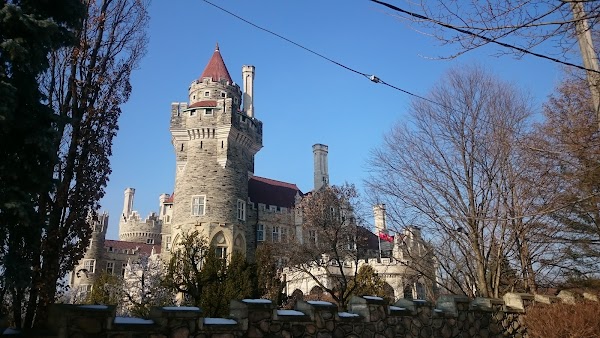 Casa Loma 2