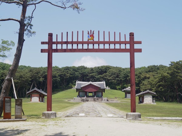Jangneung (Tomb of King Injo & Queen Inyeol) 4