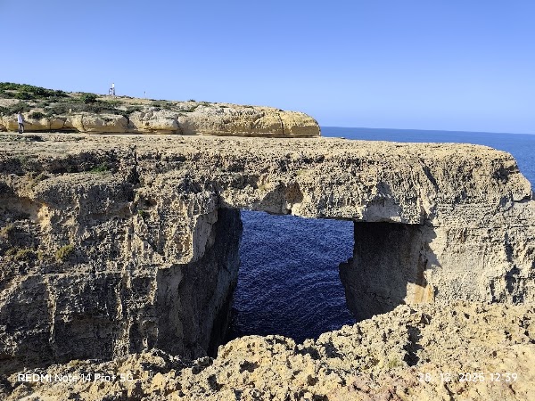 Wied il-Mielaħ Window