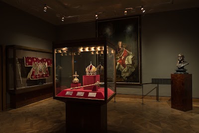 Imperial Treasury Vienna 2