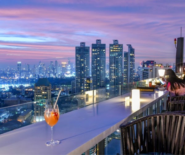 Vanilla Sky Rooftop Bar 3