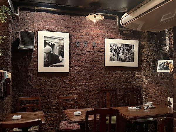 Dug Jazz Cafe & Bar 3