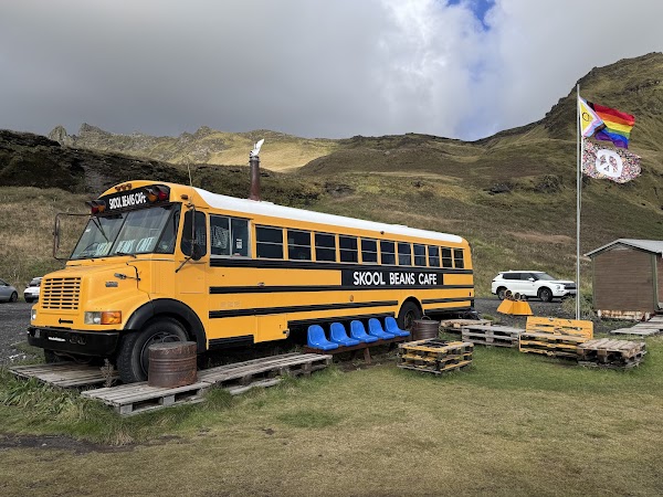 SKOOL BEANS. The original Skool bus cafe & micro roaster… & sometimes a cat! LOCATED IN VIK! 2