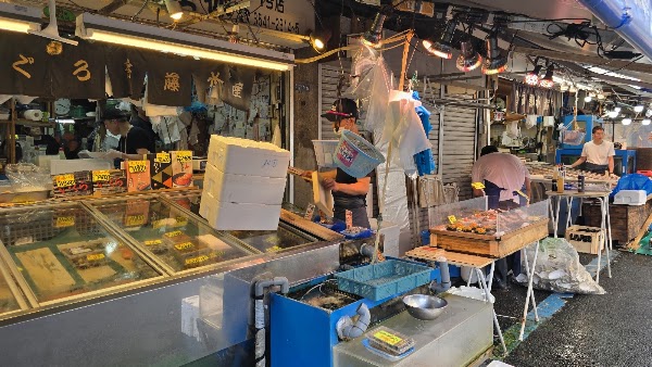 Saito’s Fish Market 3
