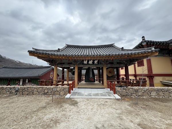 Heung-Gug Sa