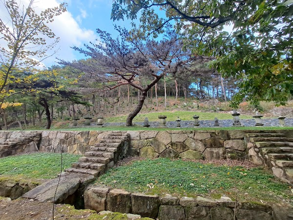 Heung-Gug Sa 4