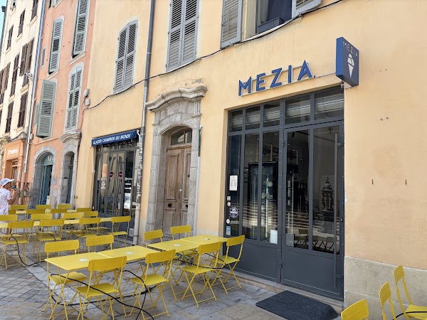 MEZIA - Glacier « champion du monde » 2
