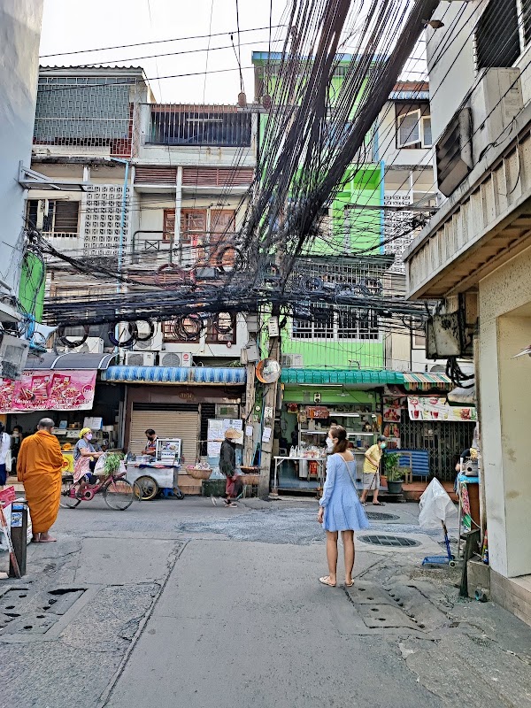 Soi Phetchaburi 5