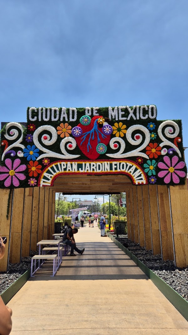 Tlallipan Elevated Linear Park
