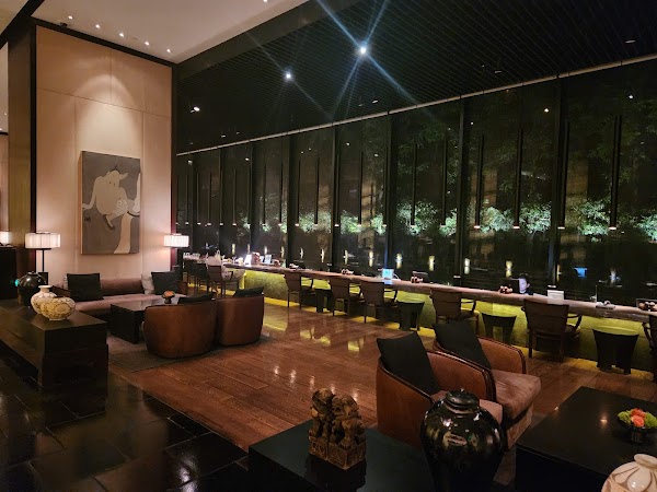 Long Bar