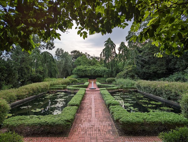 Sundial Garden