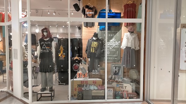 SPINNS VINTAGE 金沢店
