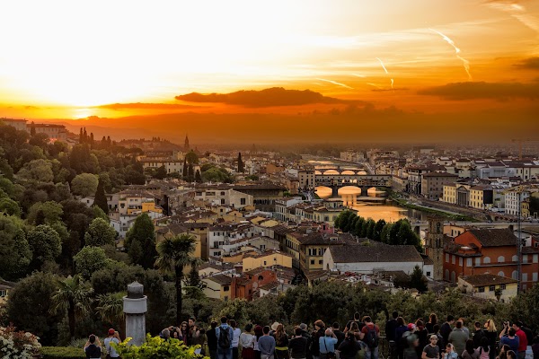 Piazzale Michelangelo 4