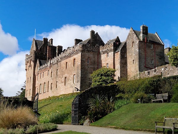 Brodick Castle, Garden and Country Park (National Trust for Scotland)