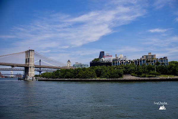 Brooklyn Bridge Promenade 5