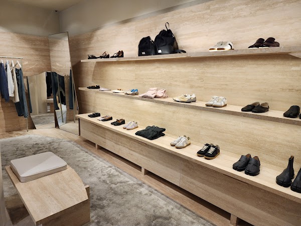 Maison Margiela The Hyundai Seoul