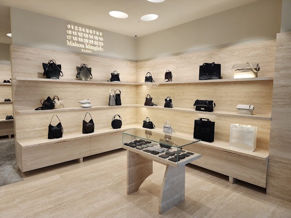 Maison Margiela The Hyundai Seoul 5