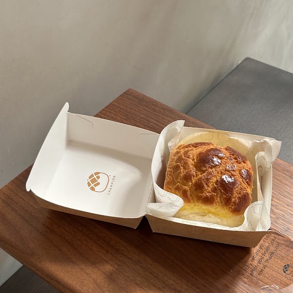 Champion Bolo Bun 4