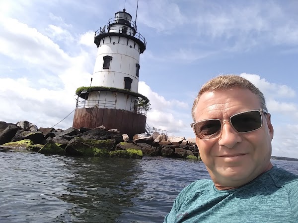 Conimicut Lighthouse 1