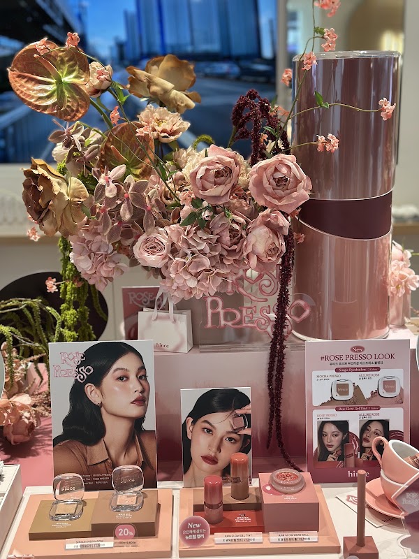 Hince Seongsu Flagship Store 2