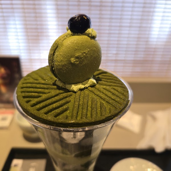 Gion Tsujiri • Saryo Tsujiri Daimaru Shinsaibashi Store 3