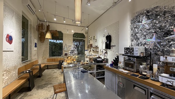 The Hummingbird Café & Roastery 2