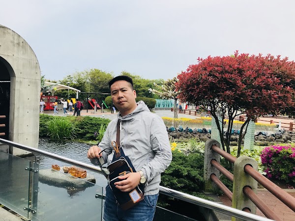 Jeju Glass Castle 4