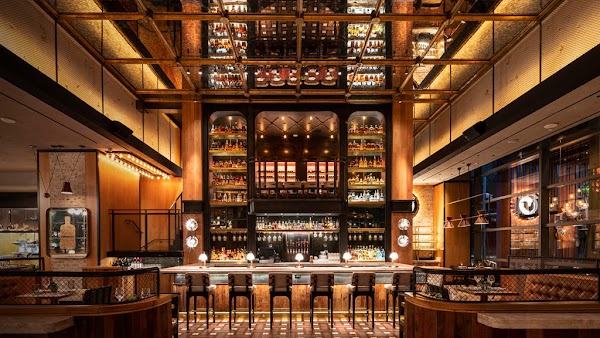 Yardbird Table & Bar 1