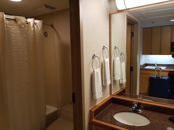 Dragon Hill Lodge 3