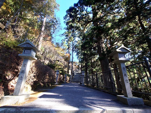 Mount Akiha 4