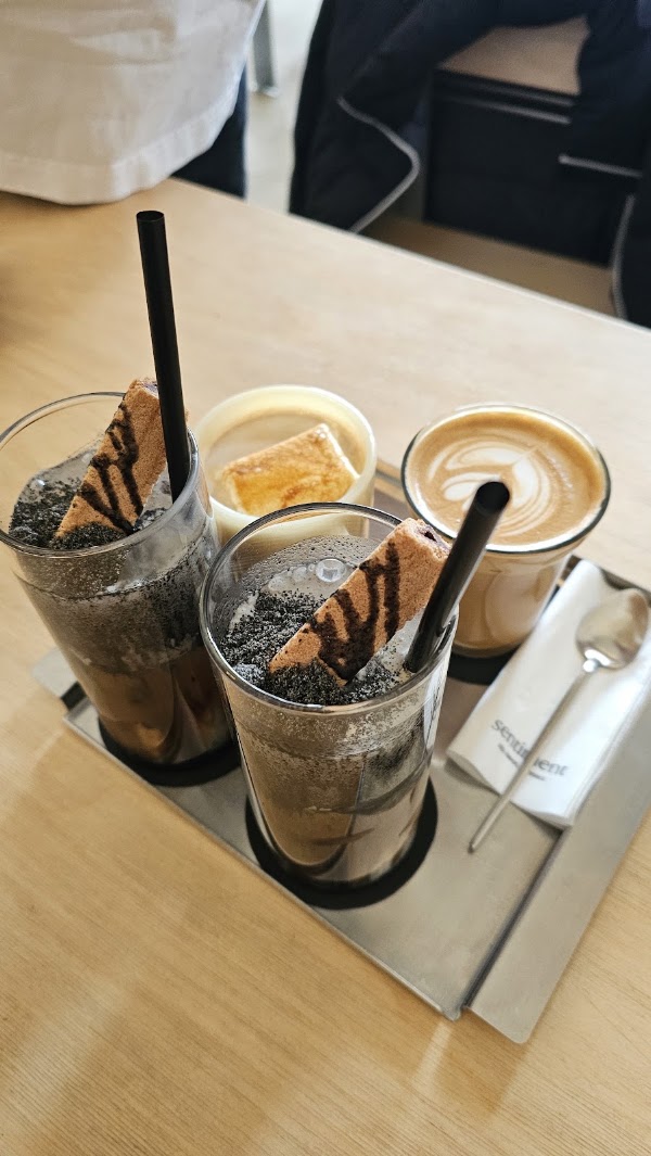 Sentiment Café 5