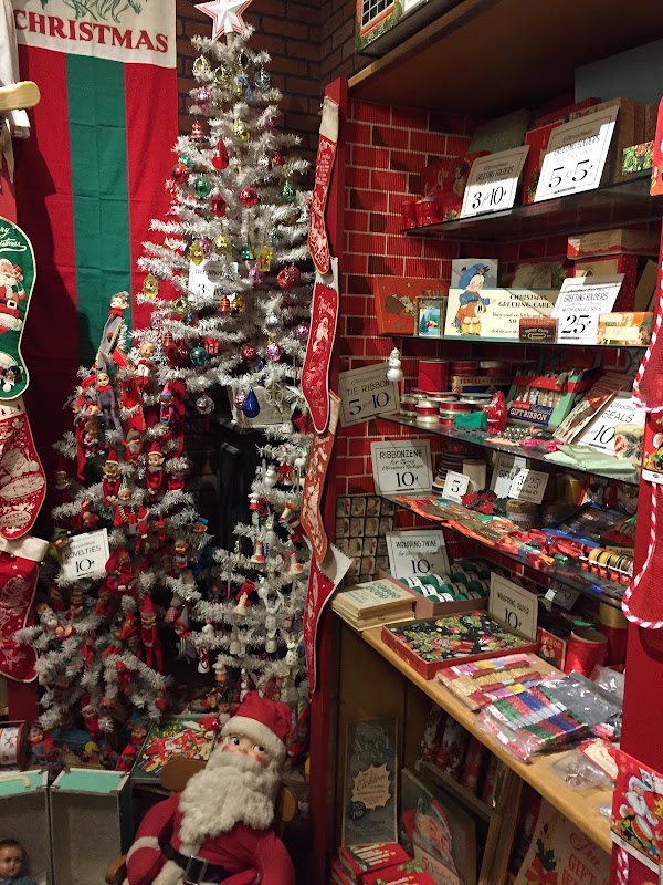 National Christmas Center Family Attraction & Museum 3