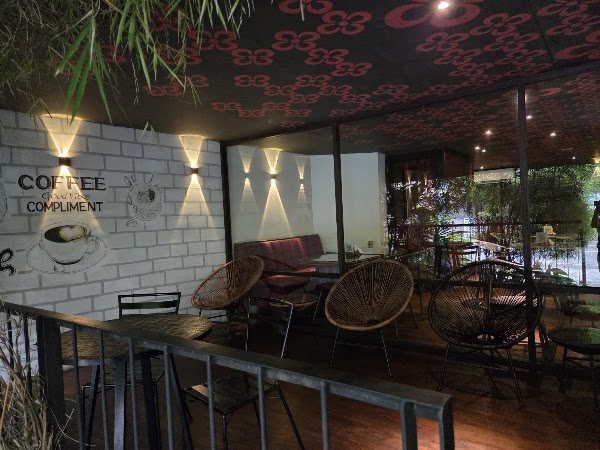 Cafe Lavia 2
