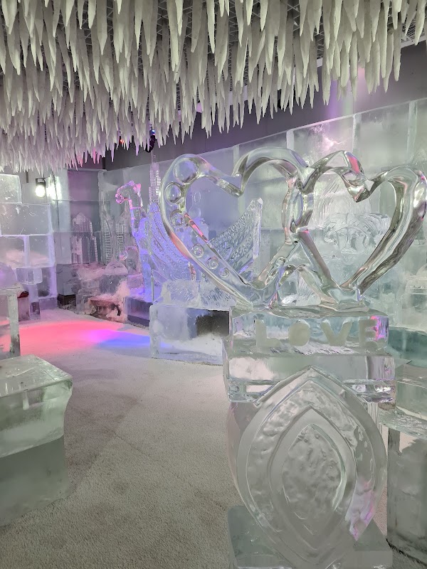 Chillout Ice Lounge 2