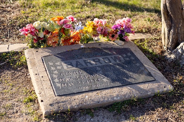 Western Heights Cemetery 4