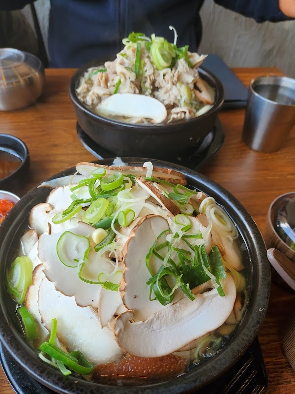 Mega MGC Coffee Jeju Docheong Branch 2