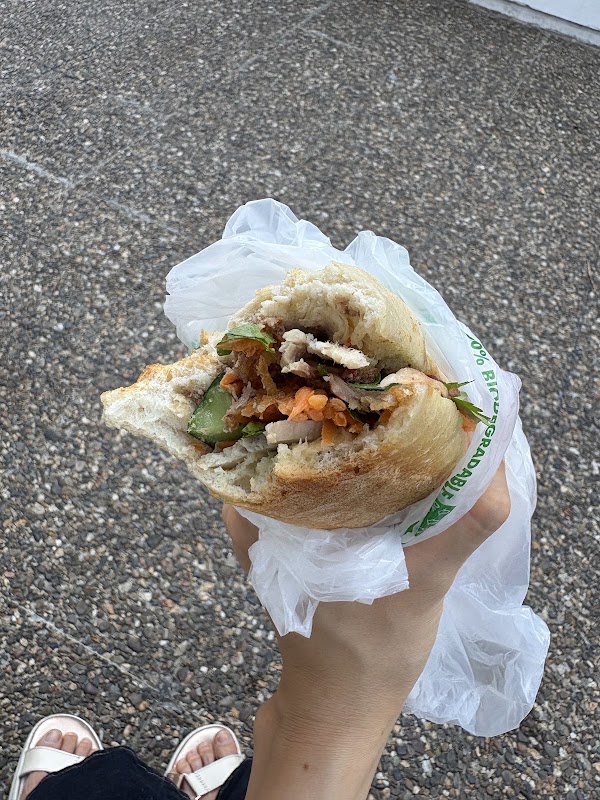 Bánh Mì 88 5