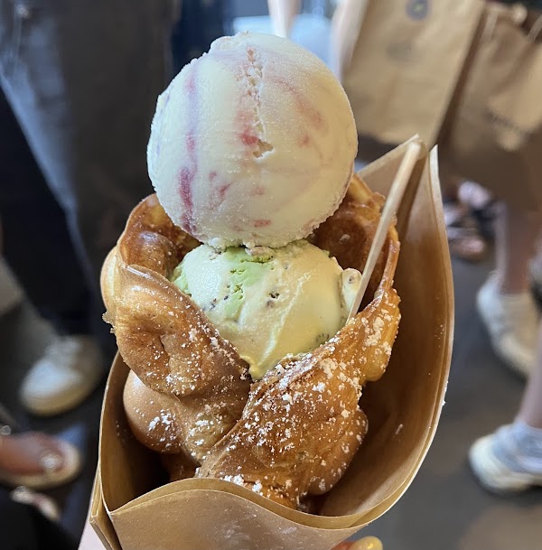 Bang Bang Ice Cream & Bakery 3