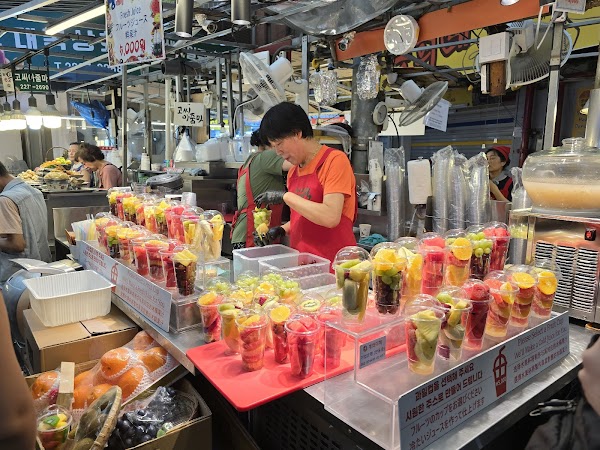 Dongdaemun Market 3