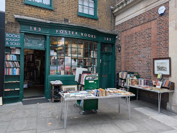 Chiswick High Road Antique and Vintage Market