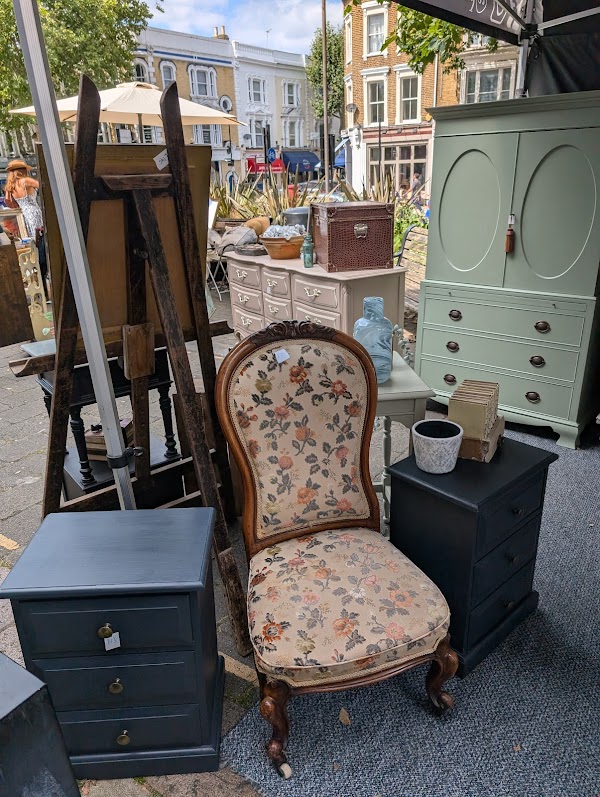 Chiswick High Road Antique and Vintage Market 2
