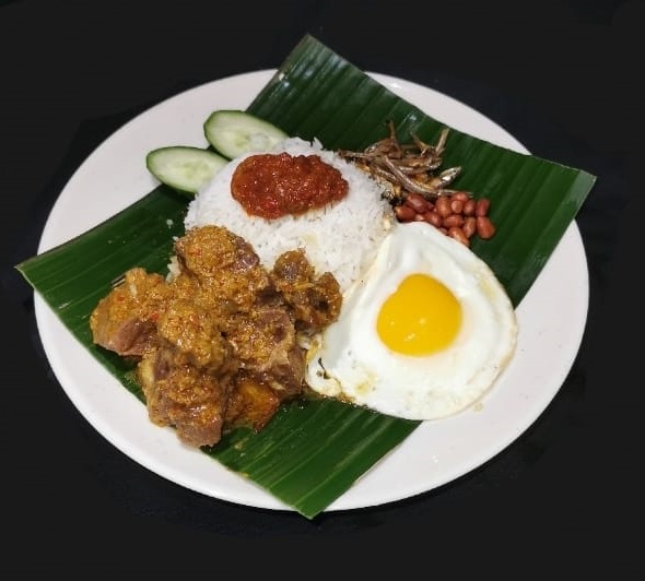 Spicy Wife Nasi Lemak @ Amoy Street Food Centre 5