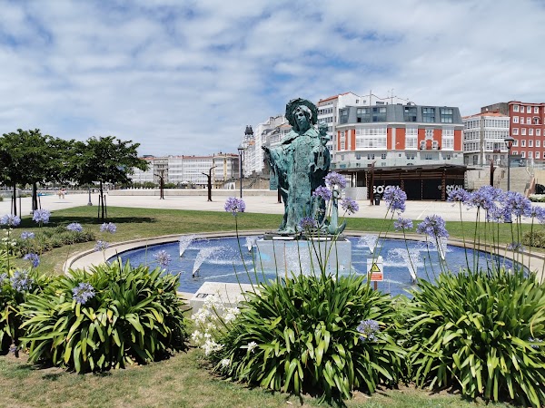 Monumento á Virxe do Carme 1
